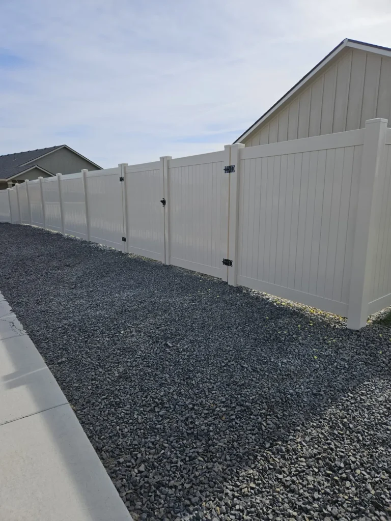 White vinyl backyard enclosure — 2